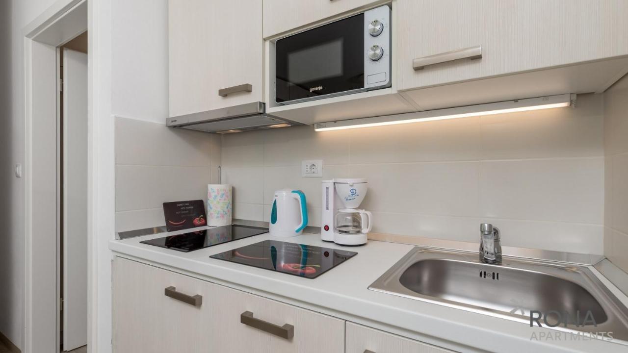 Rona Studio Apartment Tena Lovran Bagian luar foto